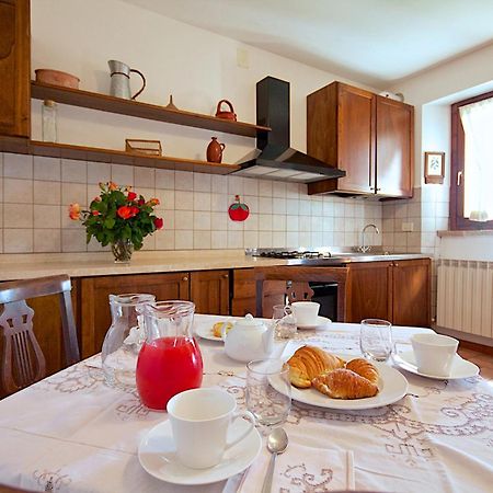 Agriturismo Le Colombe Ассизи Номер фото