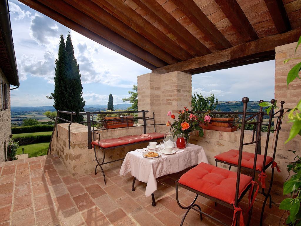 Agriturismo Le Colombe Ассизи Номер фото