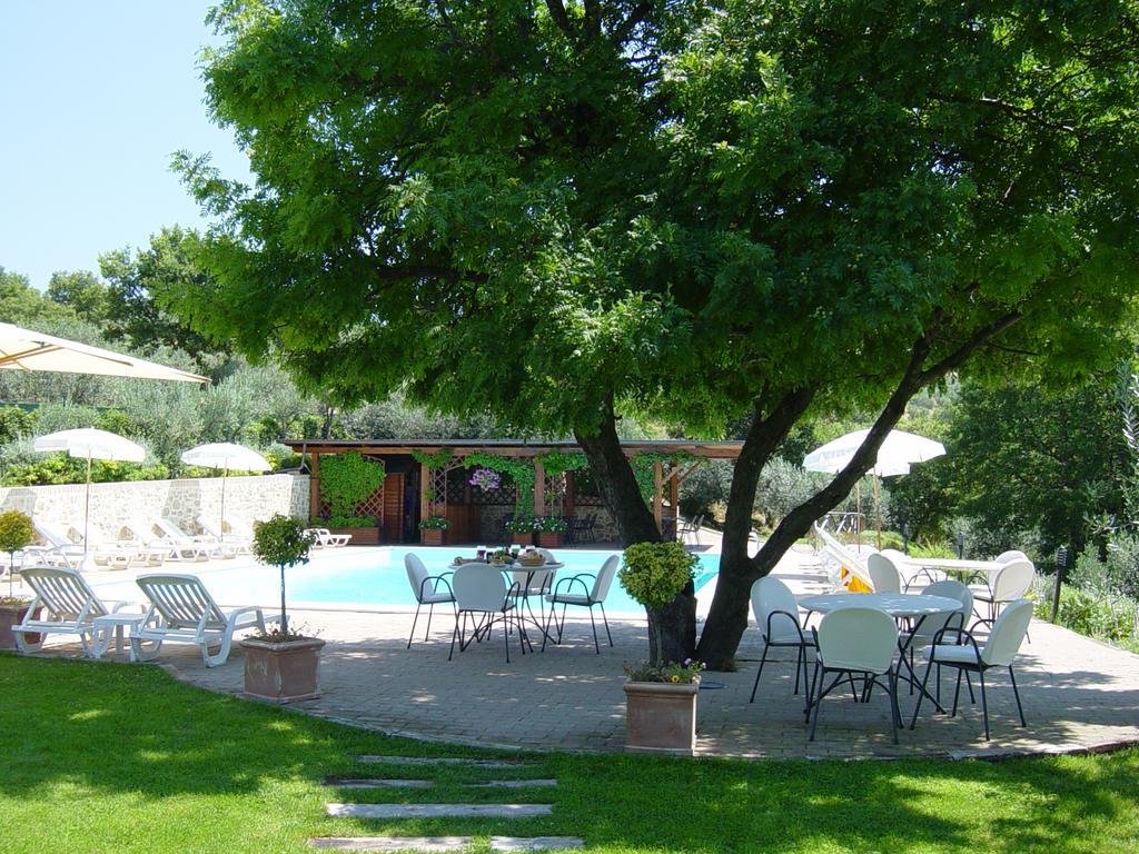 Agriturismo Le Colombe Ассизи Экстерьер фото