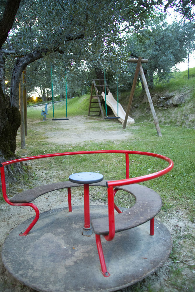 Agriturismo Le Colombe Ассизи Экстерьер фото