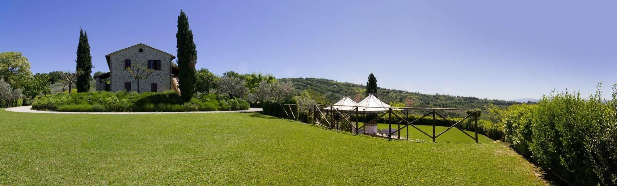 Agriturismo Le Colombe Ассизи Экстерьер фото